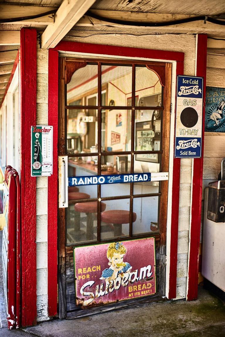 reiffs antique gas station museum 003